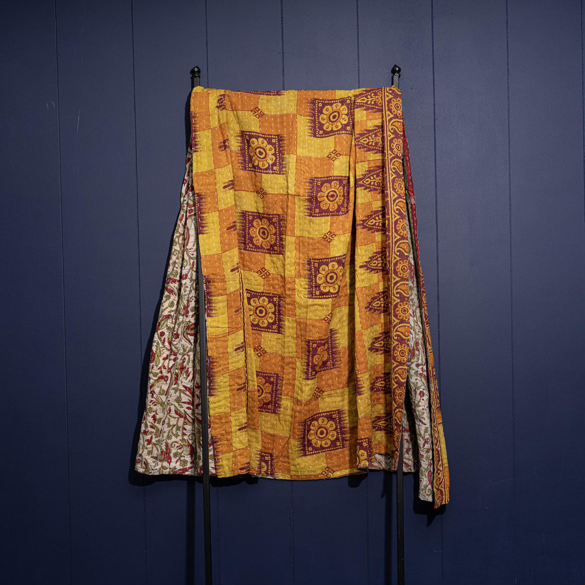 Kantha India Blanket One - of - a - Kind Handcrafted Quilted Pattern Throw – No. K - 00615 - Holtz Leather