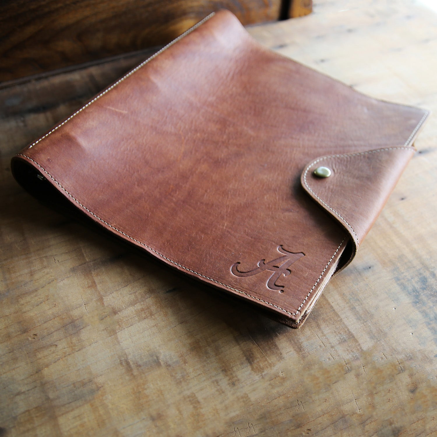 Fine leather 3 ring 1.5" binder notebook with Alabama logo