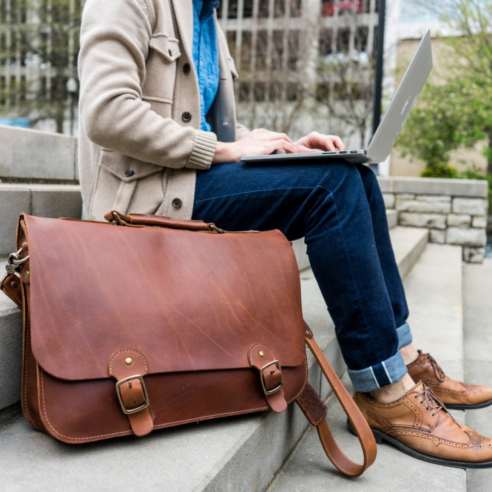 The No. 1860 EXPRESS - Fine Leather Messenger Bag & Mens Briefcase - Holtz Leather