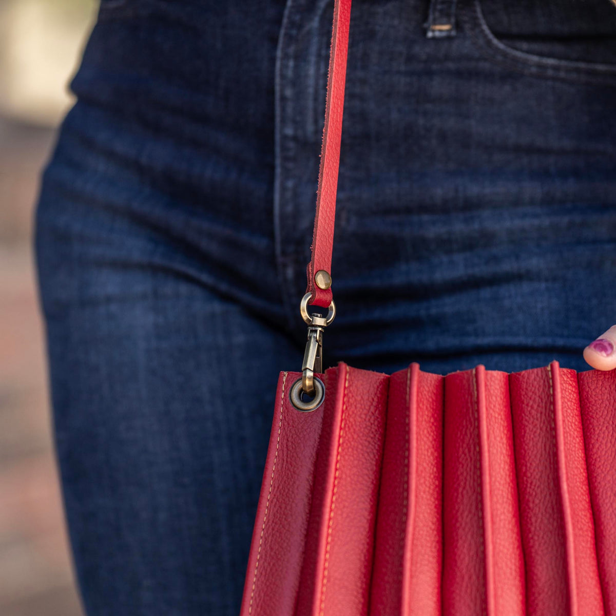 The Kiley Fine Leather Pleated Women&#39;s Crossbody Purse and Shoulder Bag