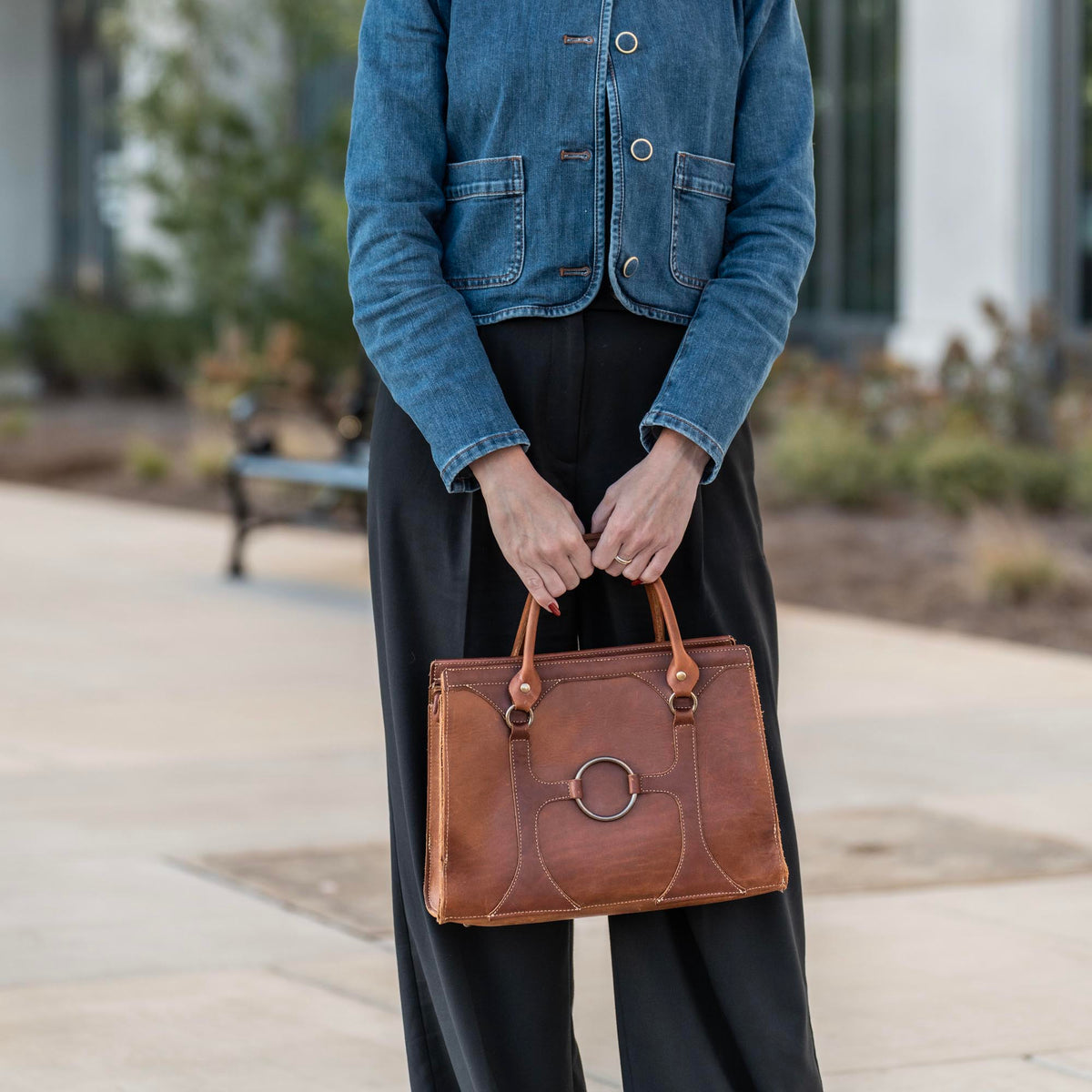 The Ellie Fine Leather Structured Women&#39;s Handbag and Crossbody Purse