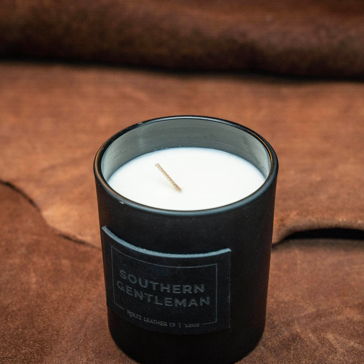 Southern Gentleman - Smolder Luxe Masculine Scented Leather Patch Candle