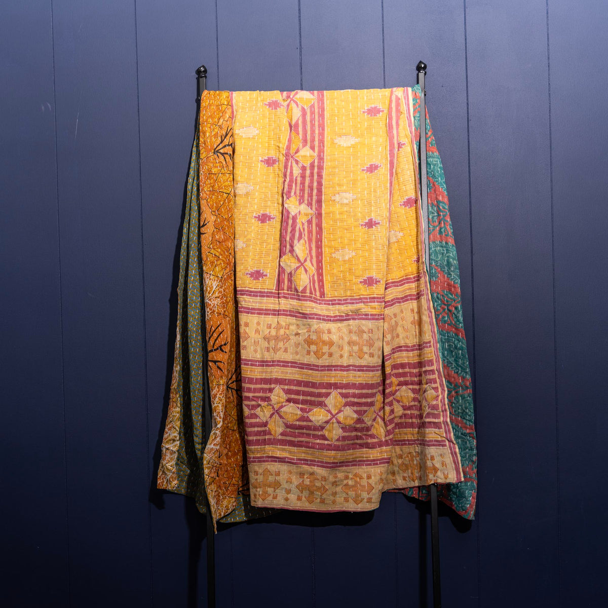 Kantha India Blanket One-of-a-Kind Handcrafted Quilted Pattern Throw – No. K-00657