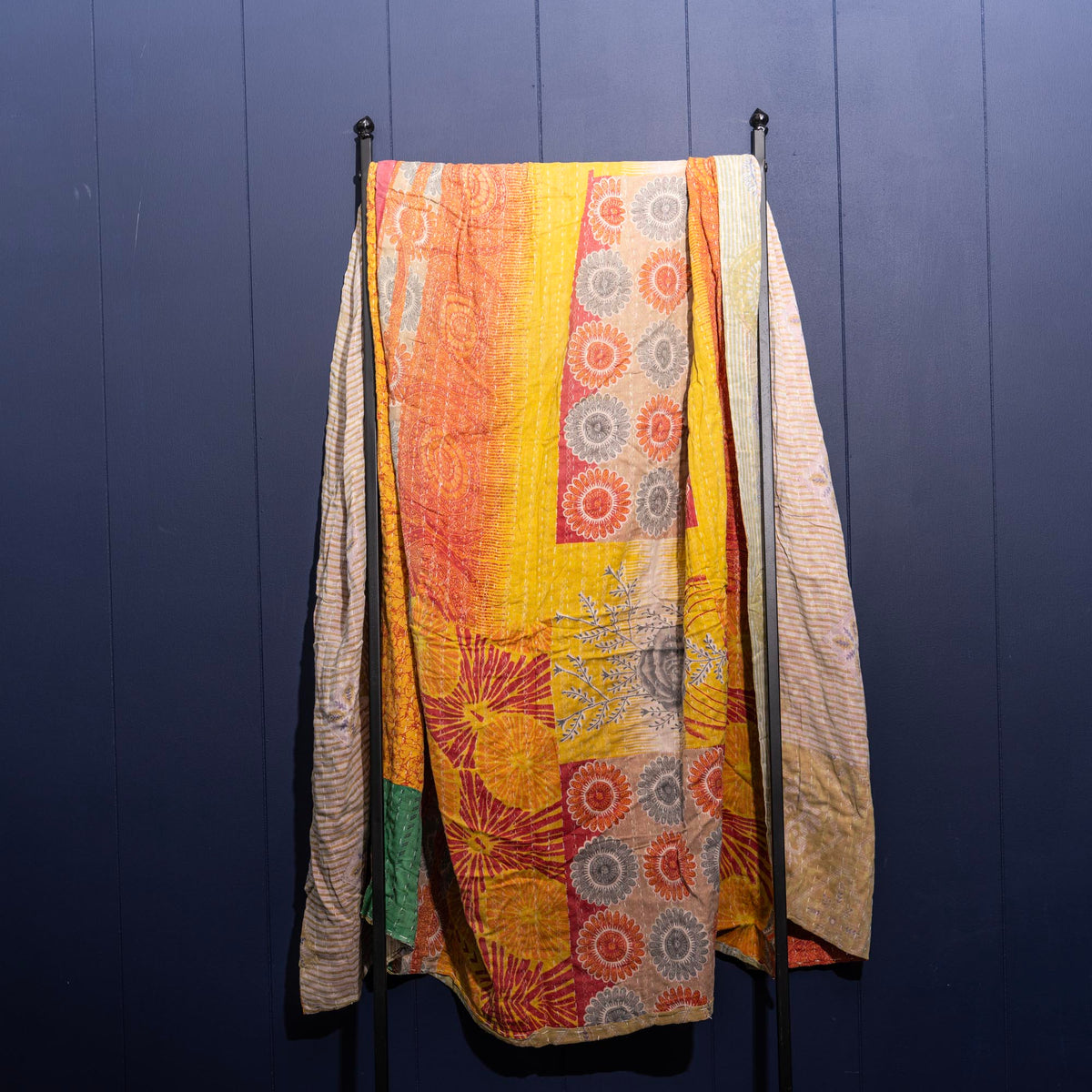 Kantha India Blanket One-of-a-Kind Handcrafted Quilted Pattern Throw – No. K-00662