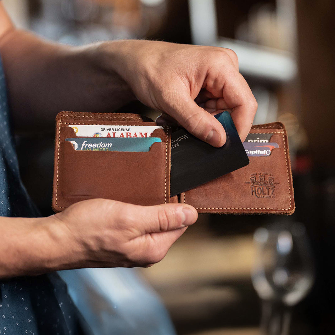 Landing-Page-Wallets_44d3b7ac-d8dc-4fa2-99ca-fd4a75a05238