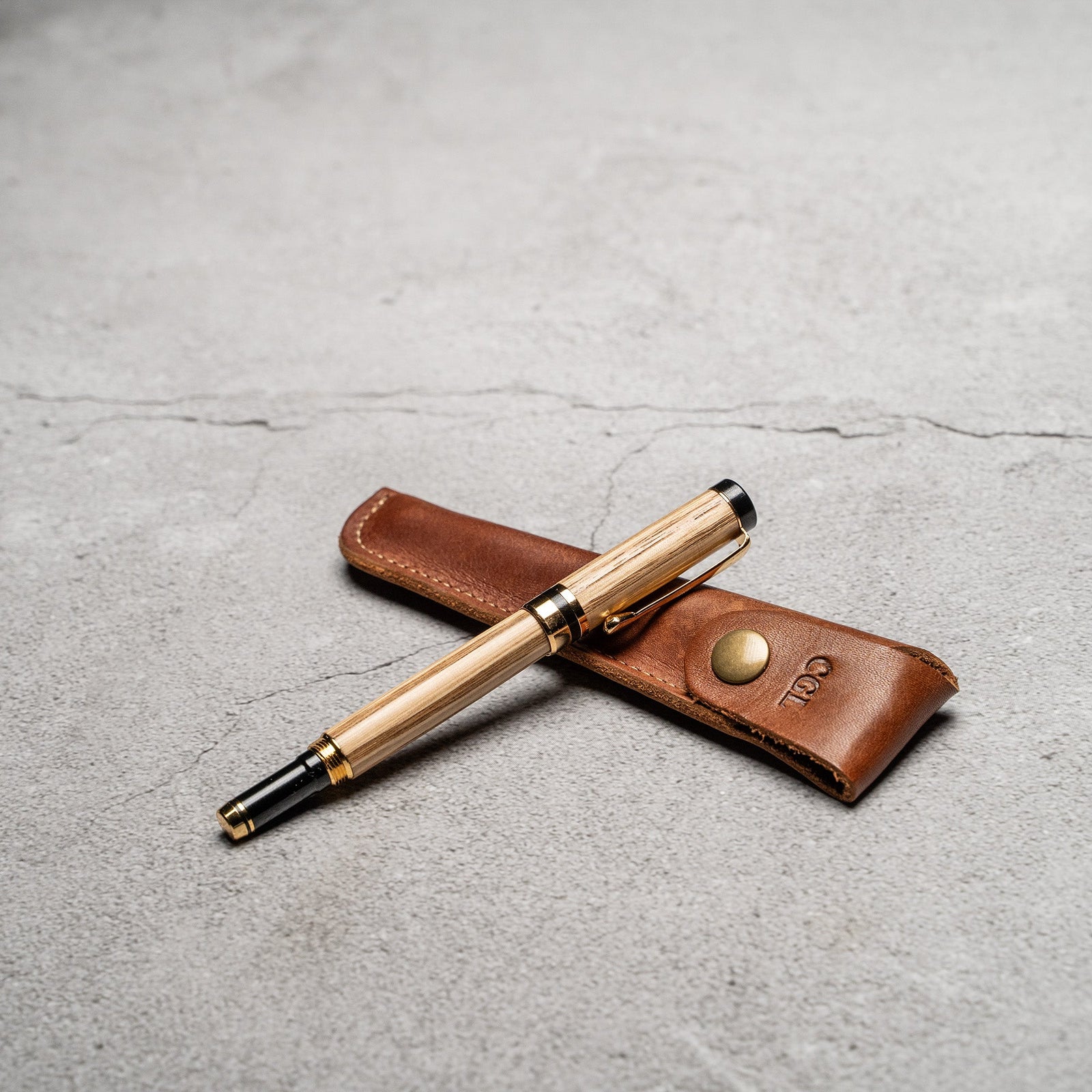 Hand - Turned Tennessee Whiskey Barrel Rollerball Pen + Fine Leather Pen Sleeve - Holtz Leather