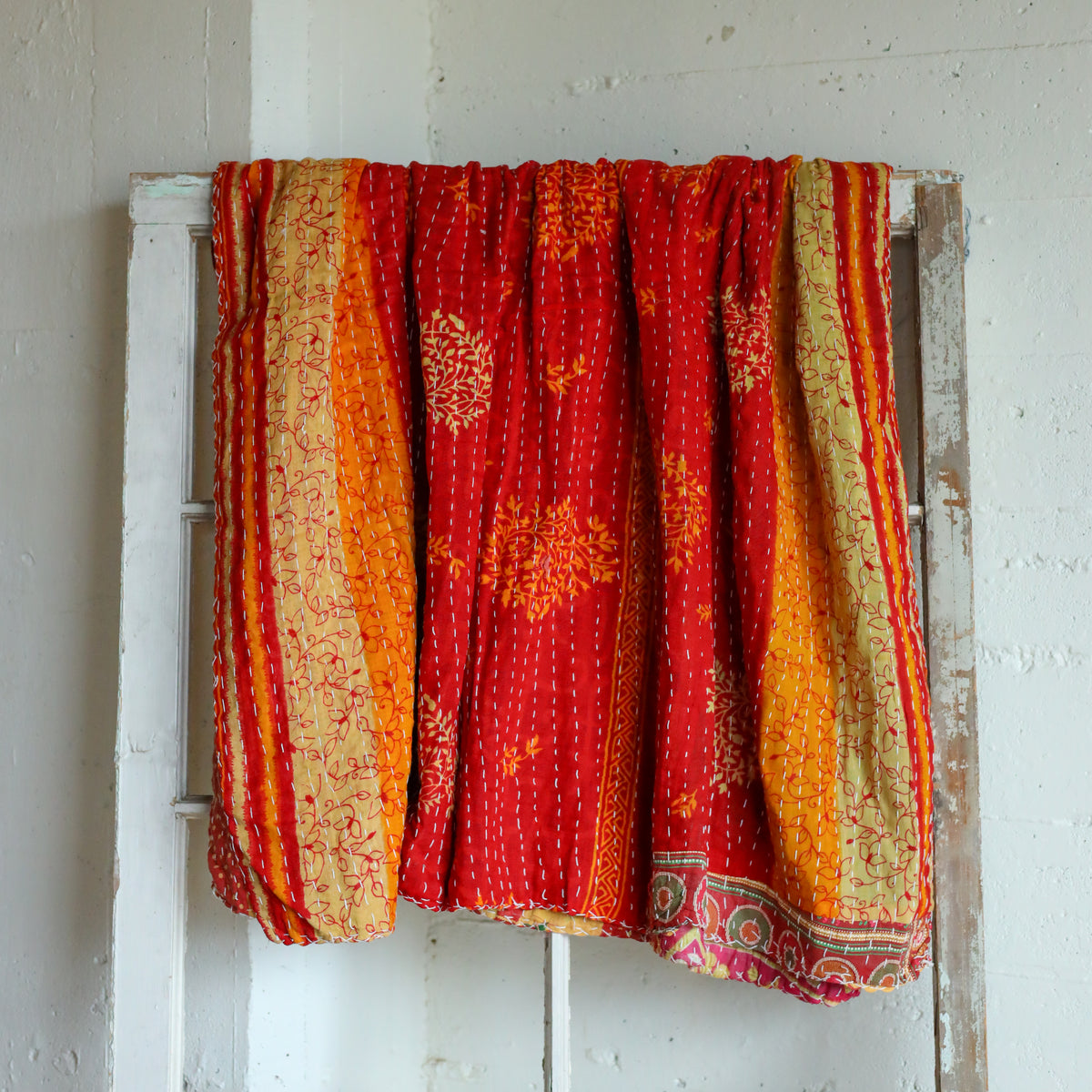 Kantha India Blanket One - of - a - Kind Handcrafted Quilted Pattern Throw – No. K - 00661 - Holtz Leather