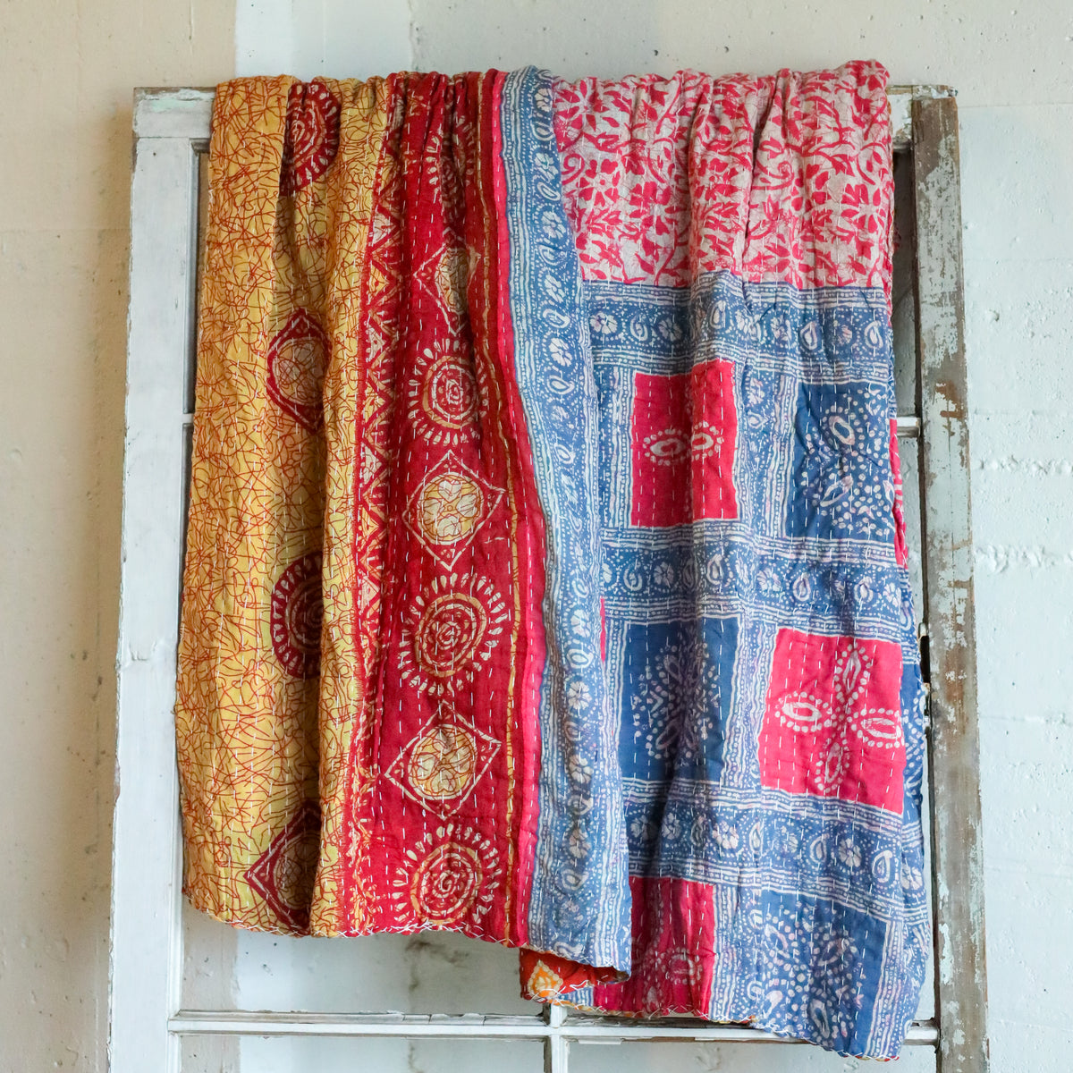 Kantha India Blanket One - of - a - Kind Handcrafted Quilted Pattern Throw – No. K - 00667 - Holtz Leather