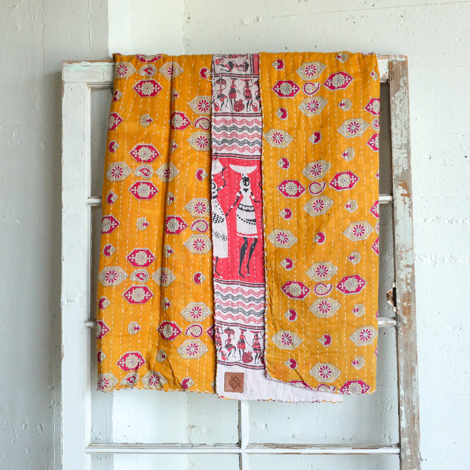 Kantha India Blanket One - of - a - Kind Handcrafted Quilted Pattern Throw – No. K - 00671 - Holtz Leather