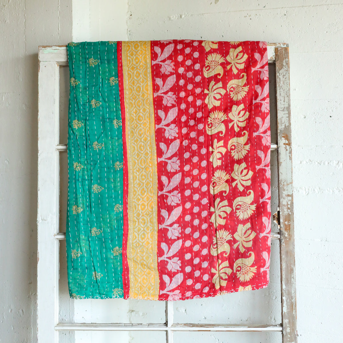 Kantha India Blanket One - of - a - Kind Handcrafted Quilted Pattern Throw – No. K - 00674 - Holtz Leather