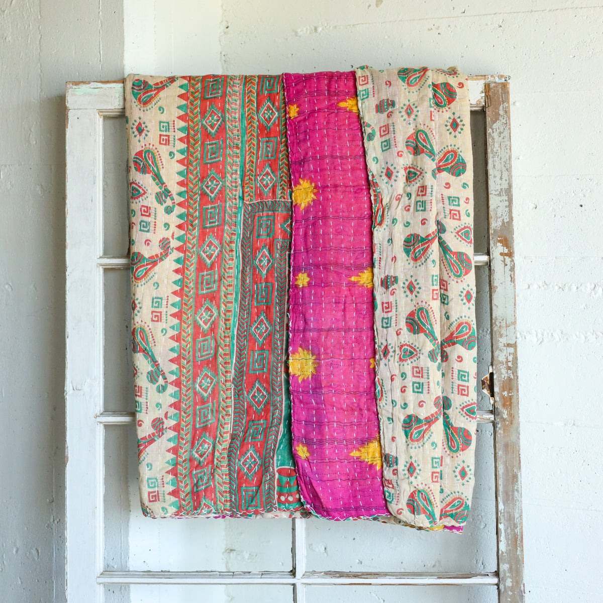 Kantha India Blanket One - of - a - Kind Handcrafted Quilted Pattern Throw – No. K - 00679 - Holtz Leather