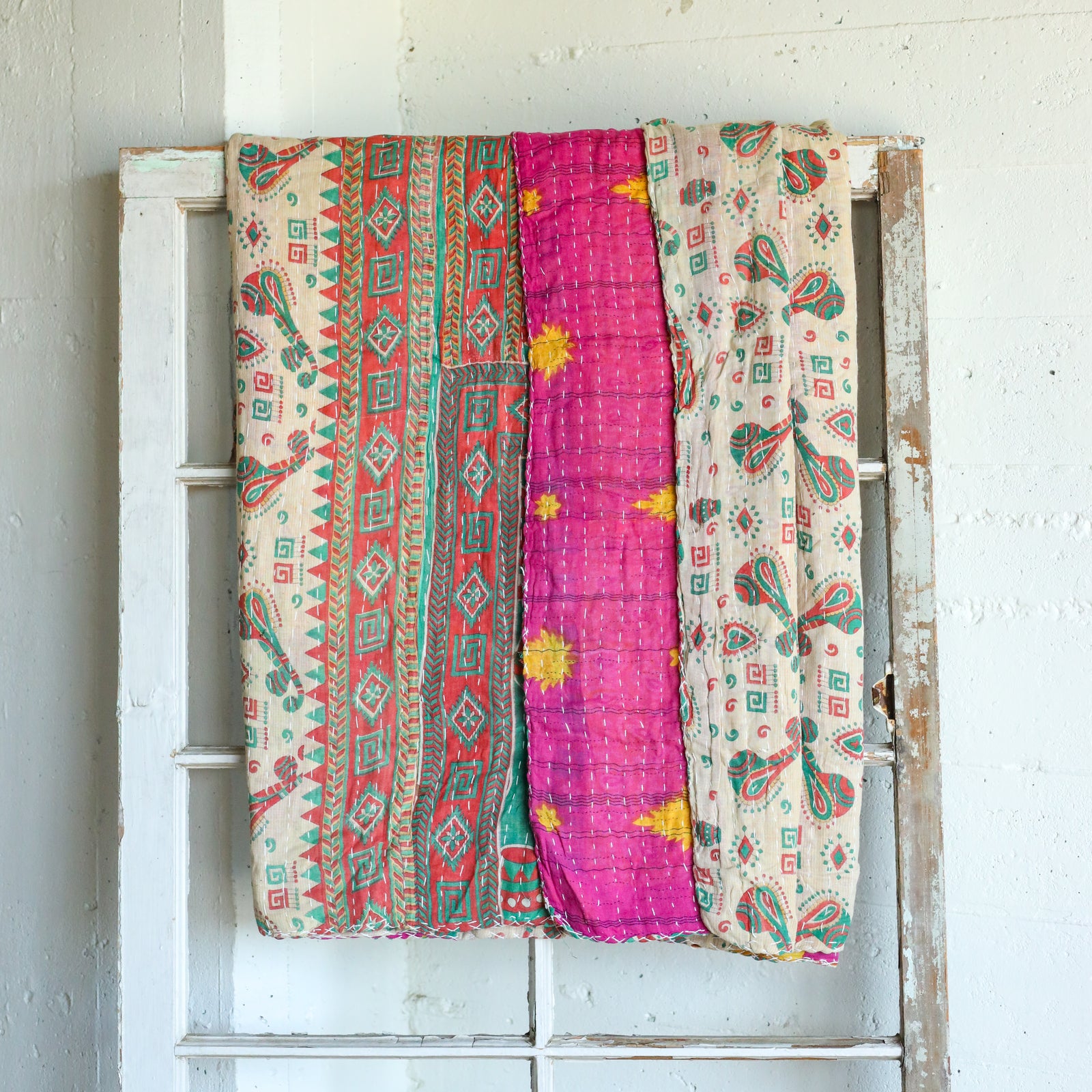 Kantha India Blanket One - of - a - Kind Handcrafted Quilted Pattern Throw – No. K - 00679 - Holtz Leather