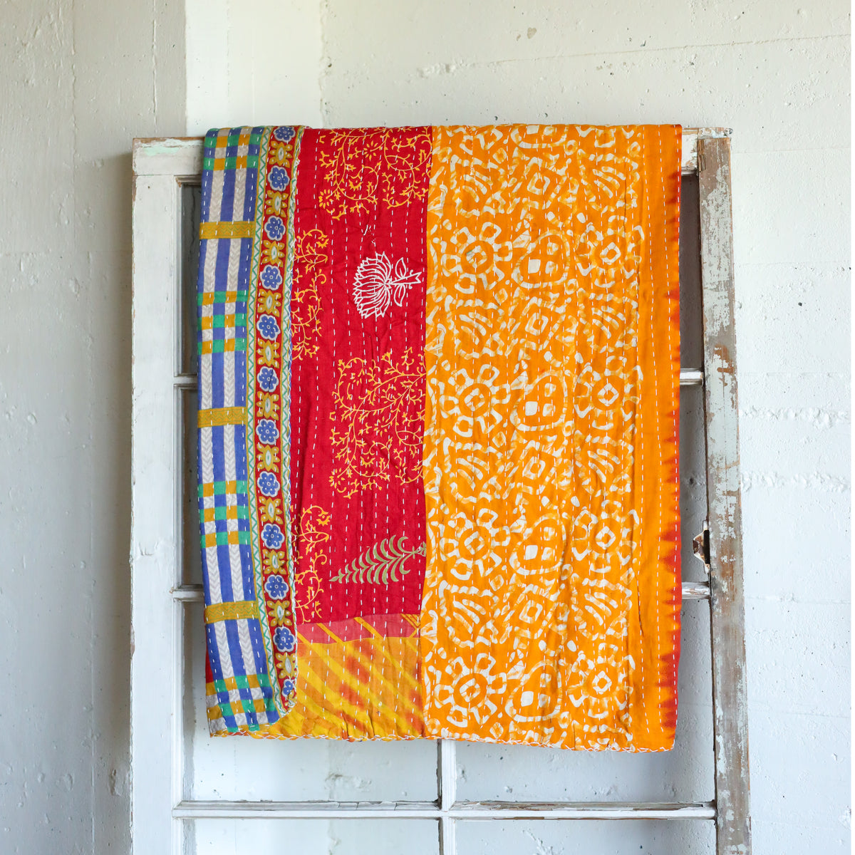 Kantha India Blanket One - of - a - Kind Handcrafted Quilted Pattern Throw – No. K - 00682 - Holtz Leather