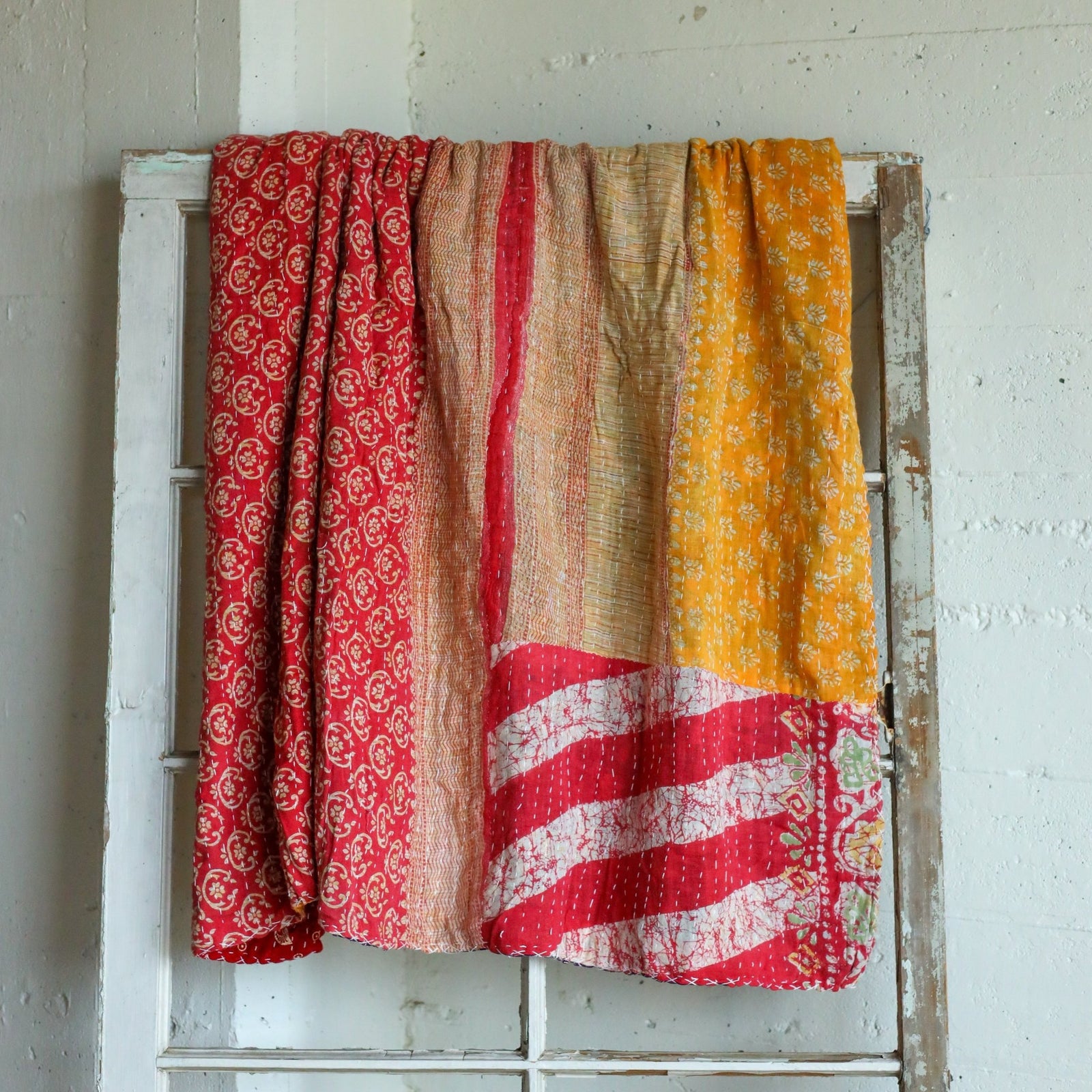 Kantha India Blanket One-of-a-Kind Handcrafted Quilted Pattern Throw – No. K-00663 - Holtz Leather