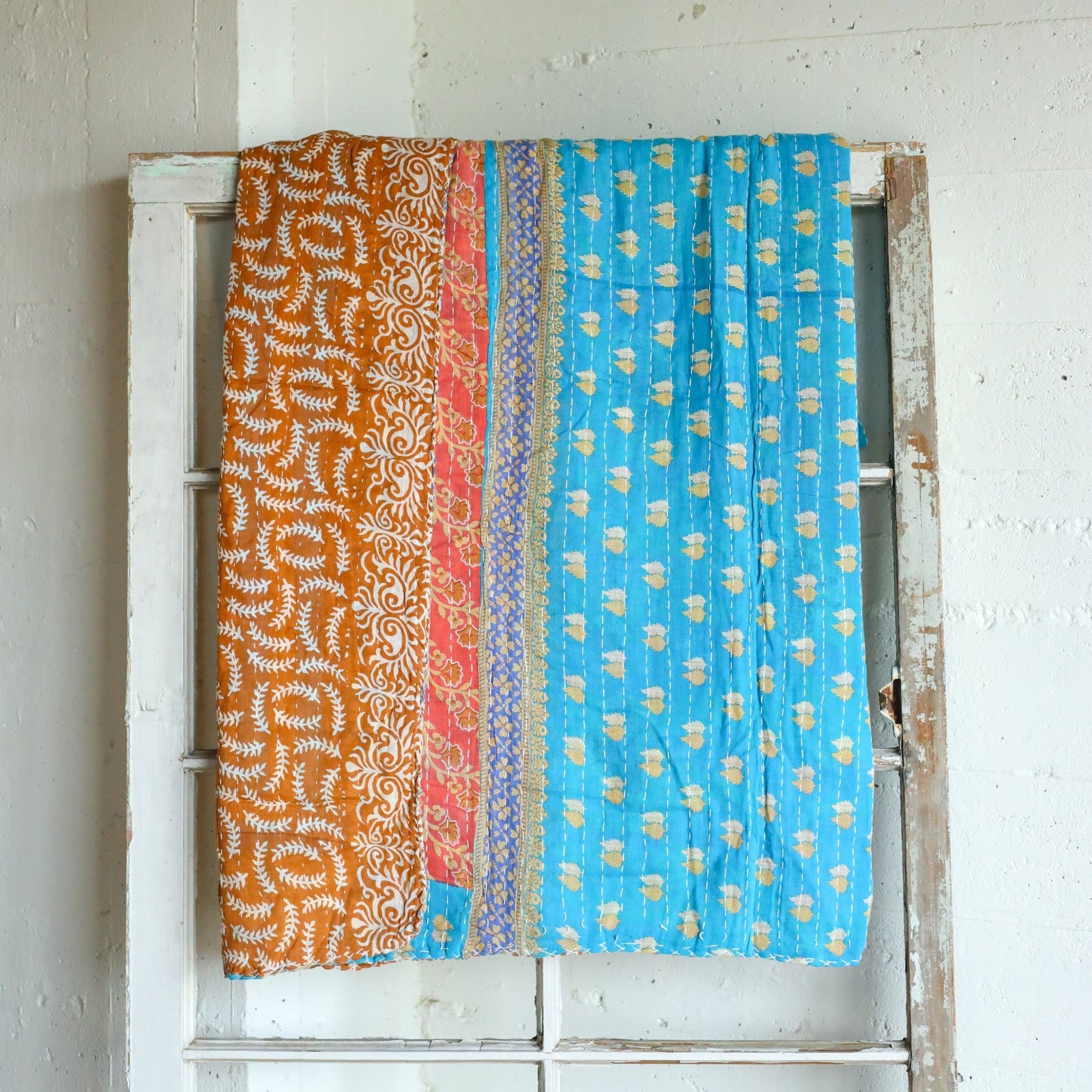 Kantha India Blanket One-of-a-Kind Handcrafted Quilted Pattern Throw – No. K-00670 - Holtz Leather