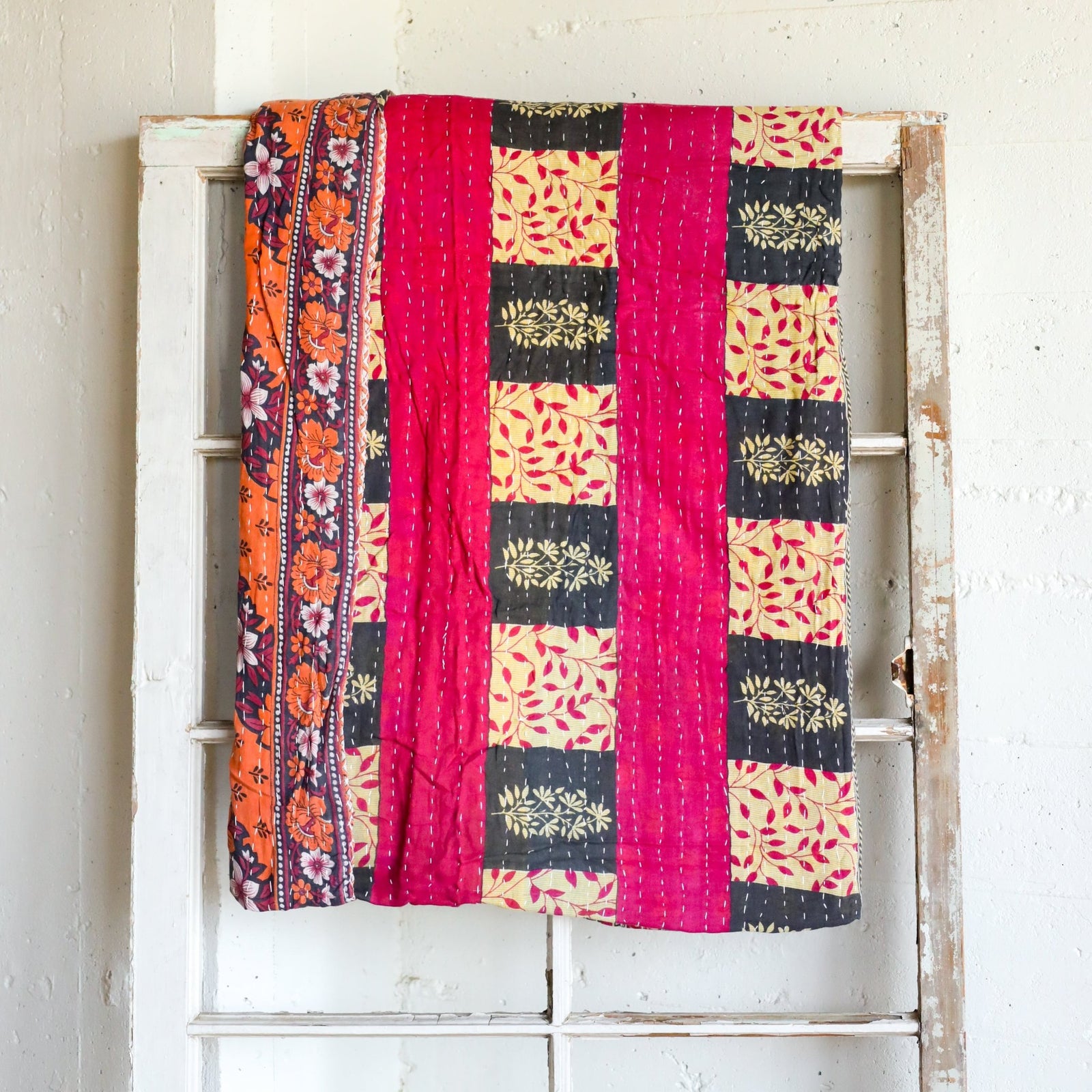Kantha India Blanket One-of-a-Kind Handcrafted Quilted Pattern Throw – No. K-00689 - Holtz Leather