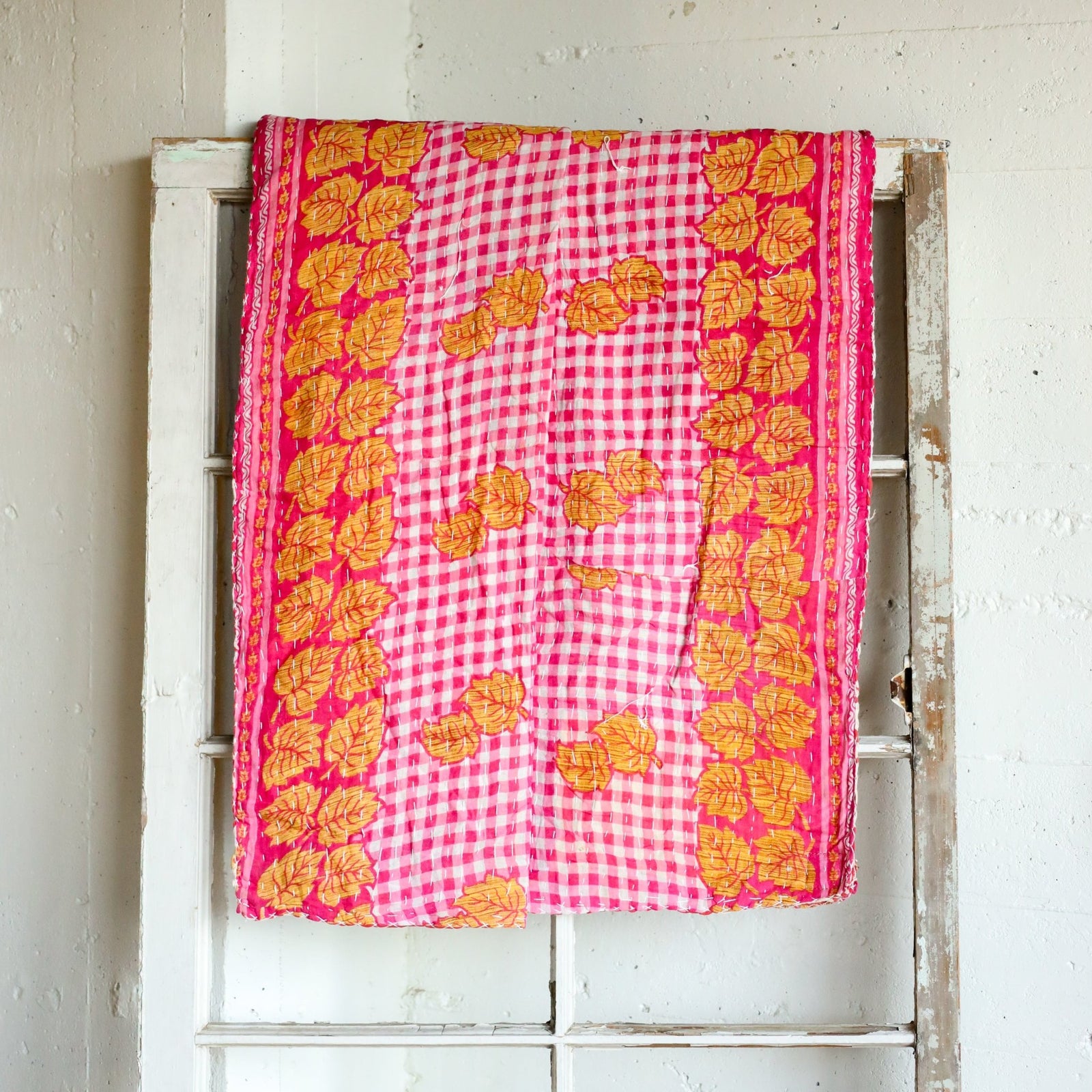 Kantha India Blanket One-of-a-Kind Handcrafted Quilted Pattern Throw – No. K-00698 - Holtz Leather