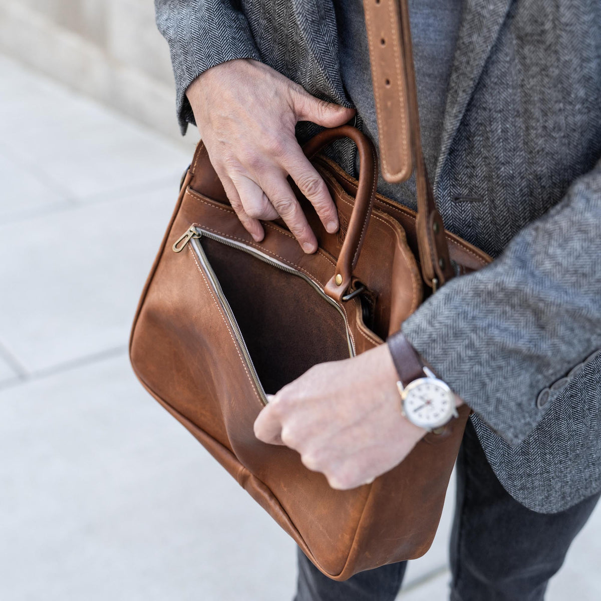 No. 102 Entrepreneur Women's Fine Leather Briefcase & Professional Laptop Bag - Holtz Leather