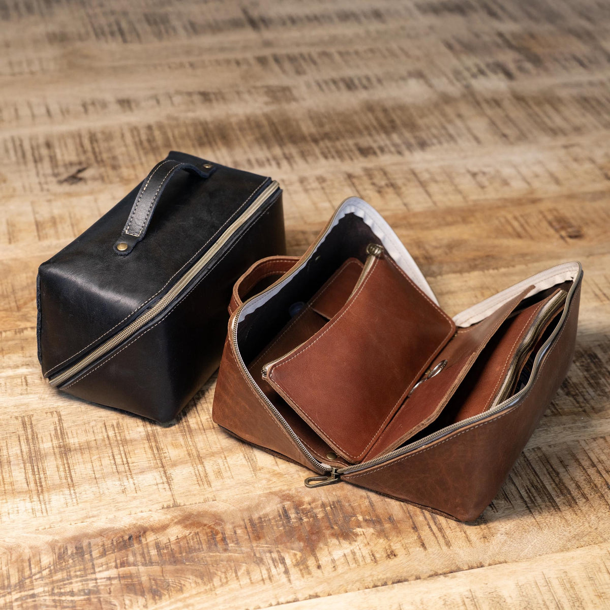 No. 307 Porter Dopp Kit – Full Grain Leather Toiletry Bag - Holtz Leather