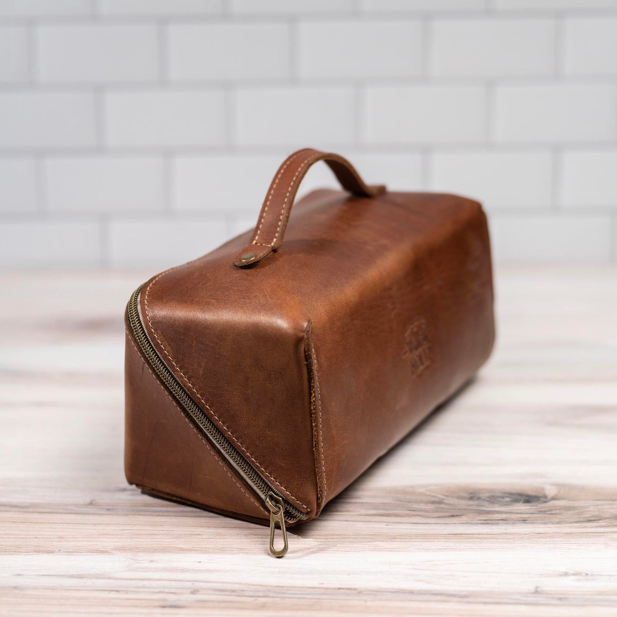 No. 307 Porter Dopp Kit – Full Grain Leather Toiletry Bag - Holtz Leather