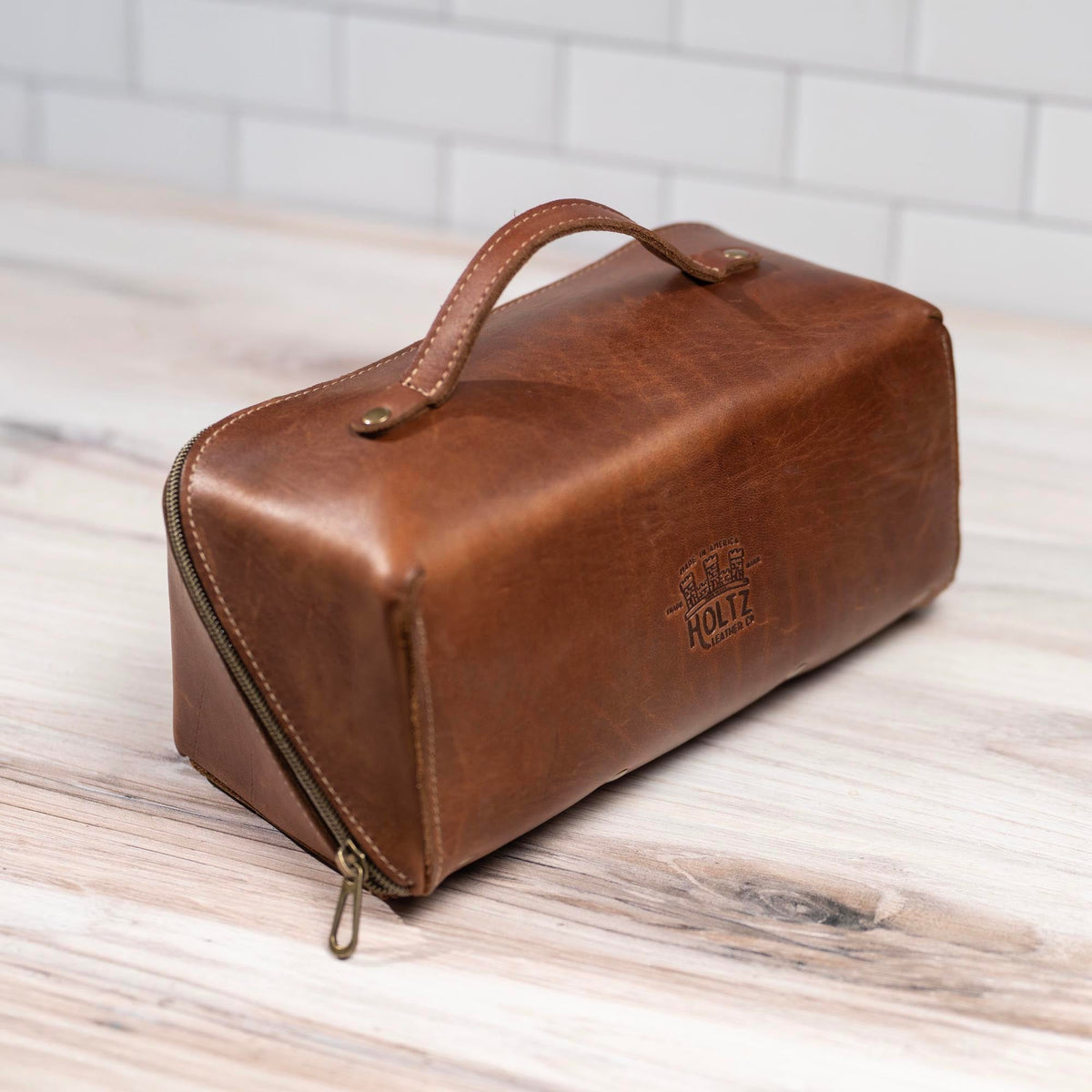 No. 307 Porter Dopp Kit – Full Grain Leather Toiletry Bag - Holtz Leather