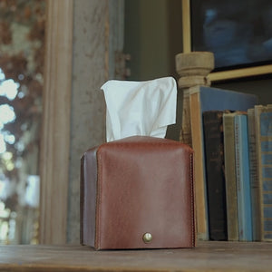 Fine Leather Tissue Box Cover - Holtz Leather