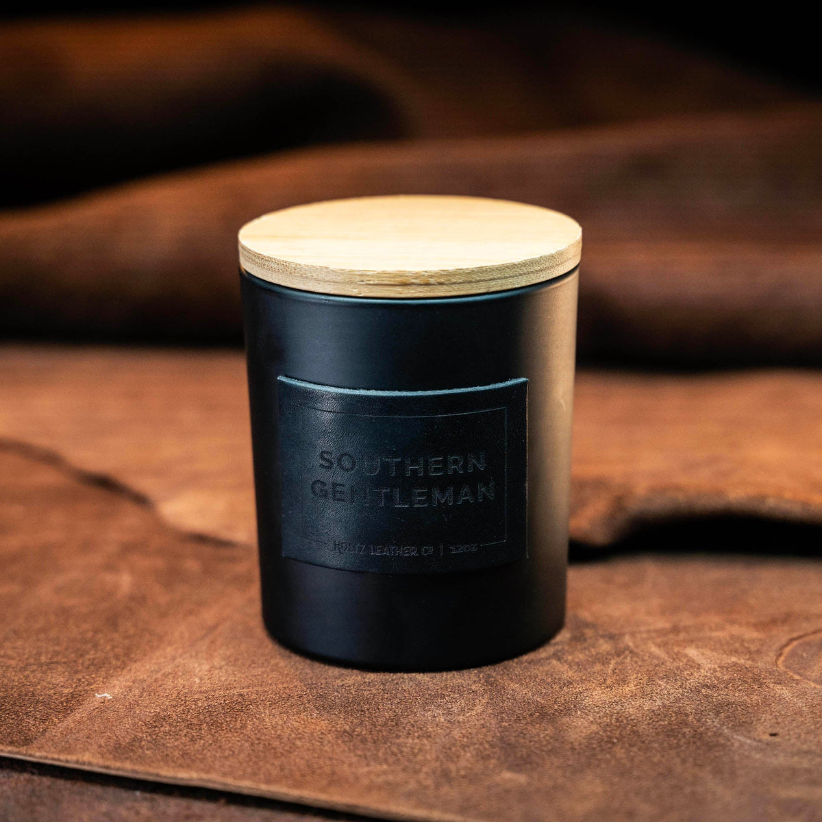 Southern Gentleman - Smolder Luxe Masculine Scented Leather Patch Candle - Holtz Leather