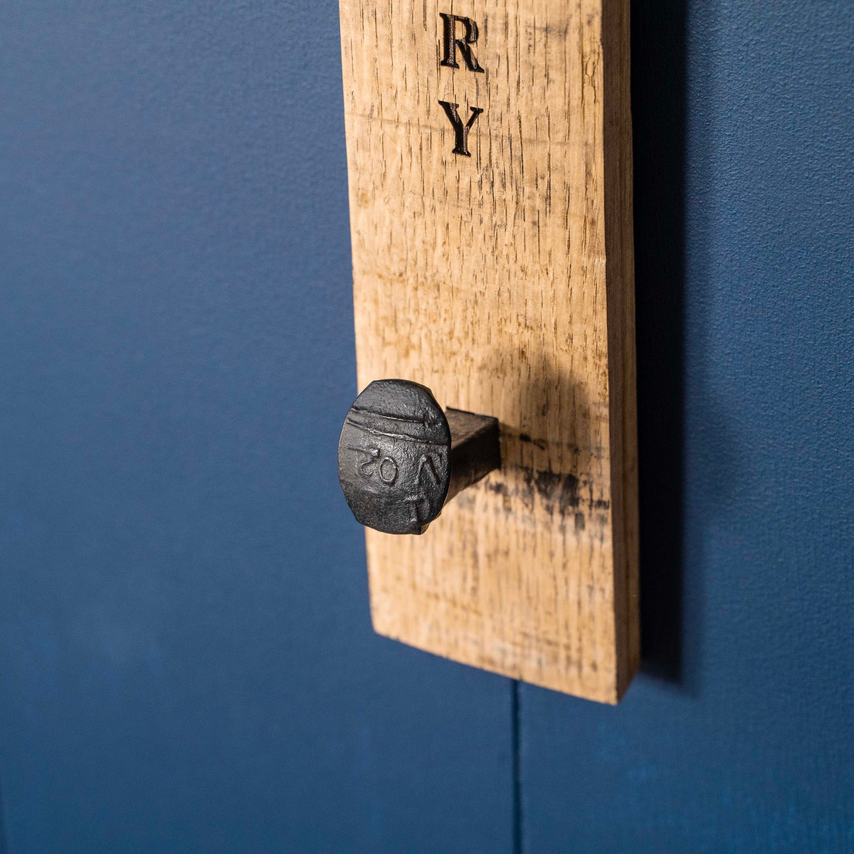 Tennessee Whiskey Barrel Stave Towel Hanger Wall Hook - Holtz Leather