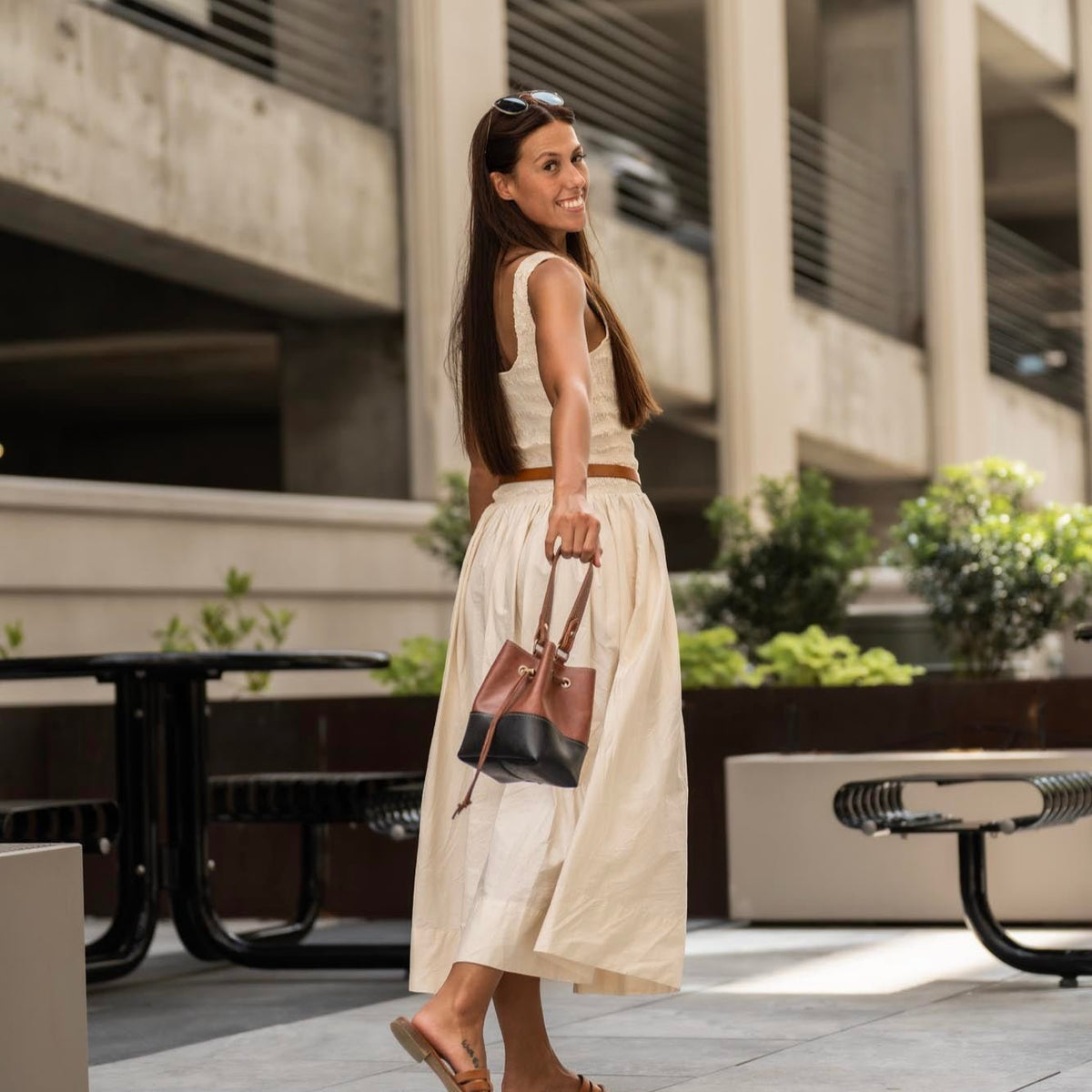 The Abigail Fine Leather Bucket Bag Purse - Holtz Leather