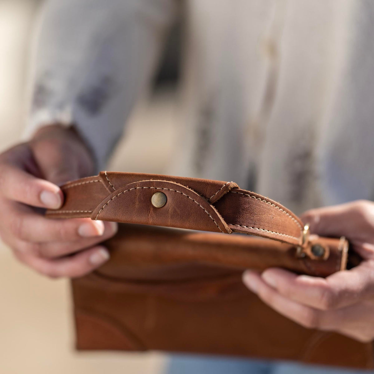 The Aly Fine Leather Women's Petite Purse - Holtz Leather