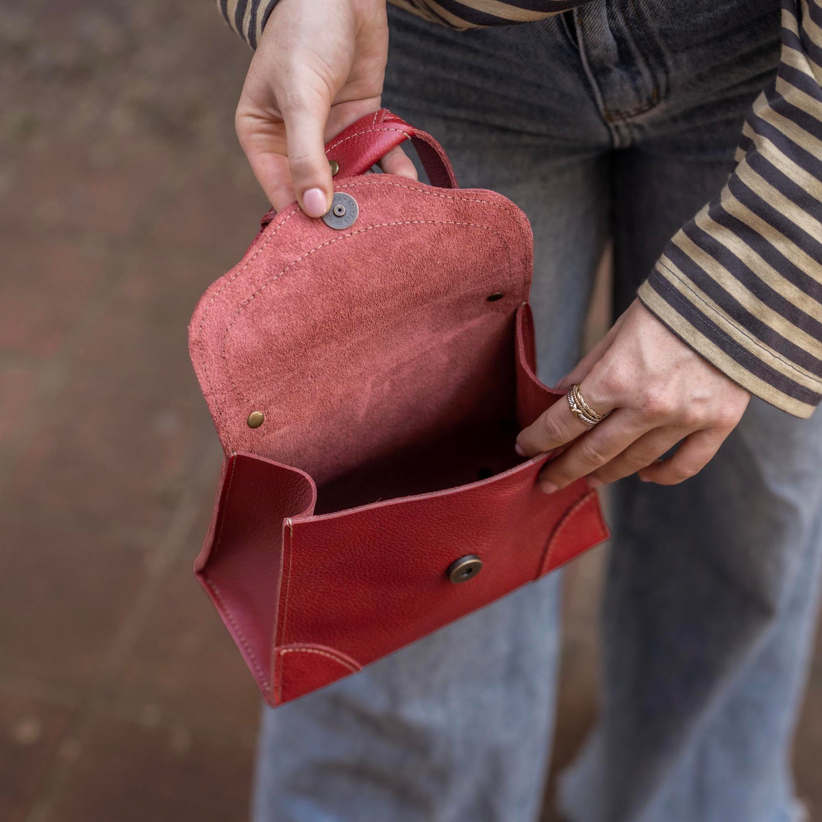 The Aly Fine Leather Women's Petite Purse - Holtz Leather