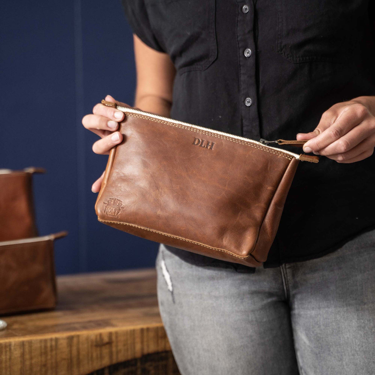 The Audrey Fine Leather Makeup Bag - Holtz Leather