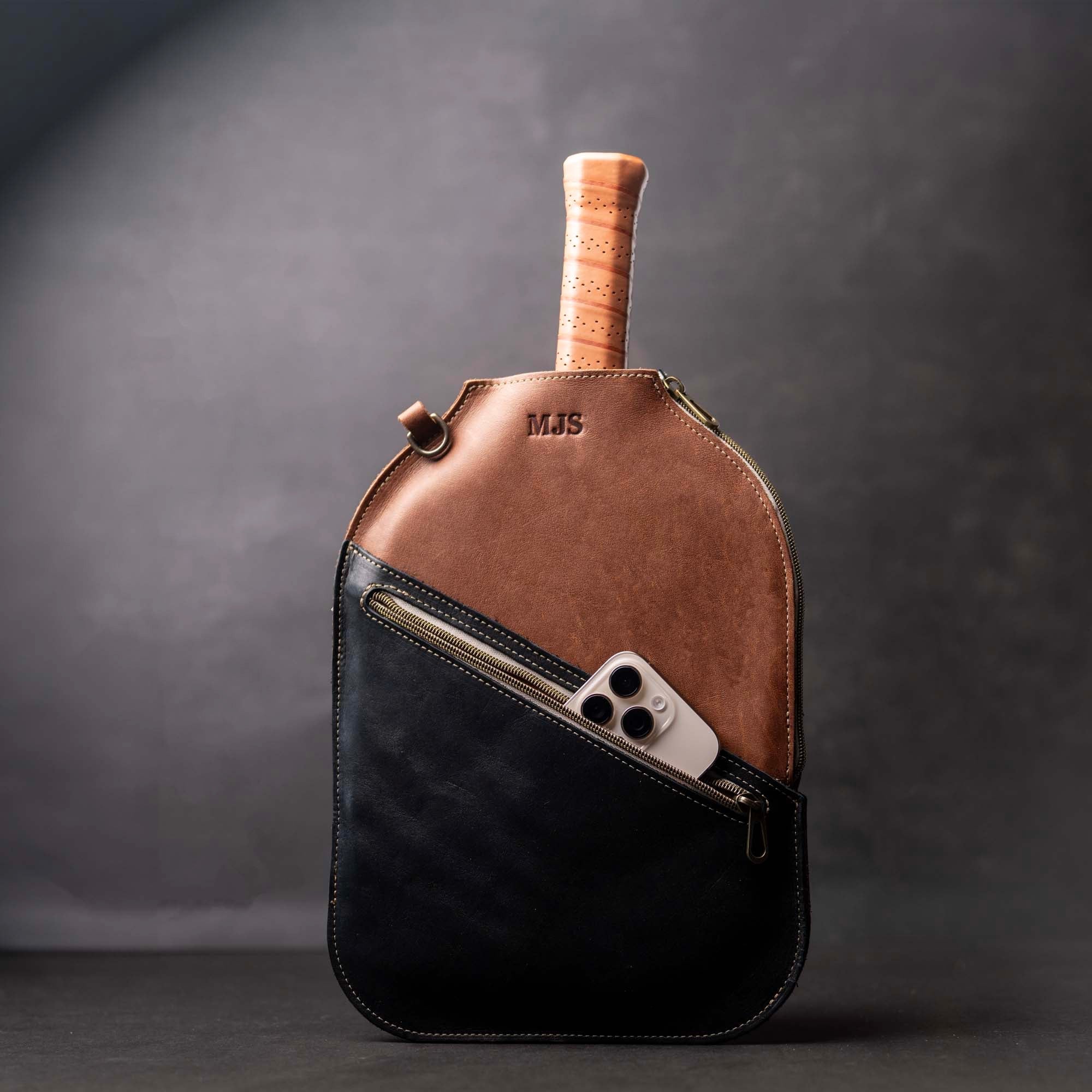 The Avery Personalized Leather Pickleball Sleeve Cover - Holtz Leather