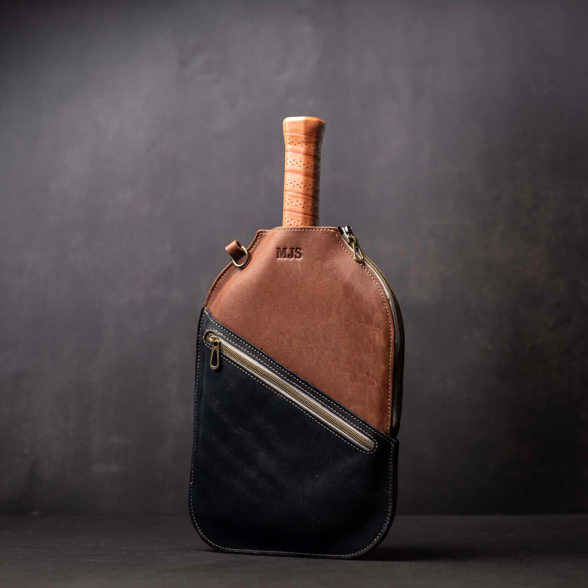 The Avery Personalized Leather Pickleball Sleeve Cover - Holtz Leather