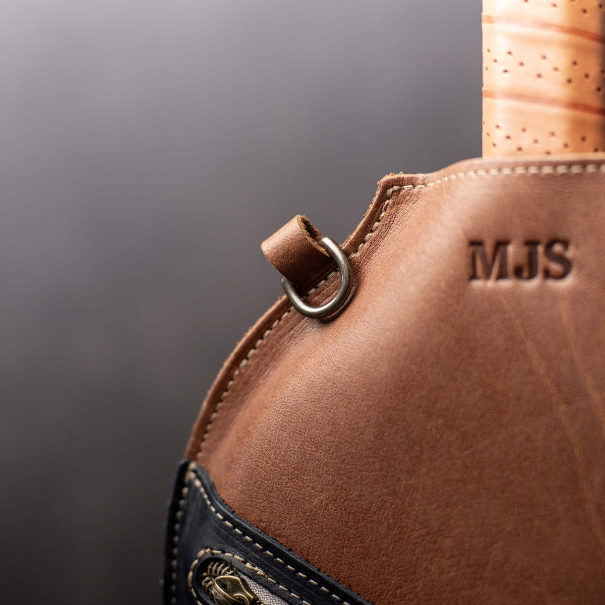 The Avery Personalized Leather Pickleball Sleeve Cover - Holtz Leather