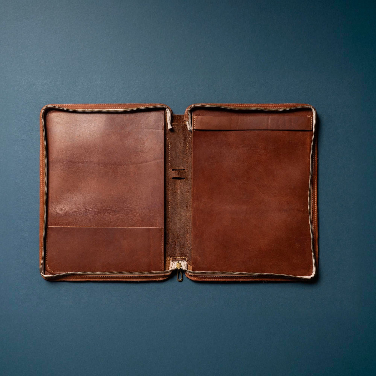 The Carnegie Fine Leather Zippered Portfolio Padfolio Laptop or iPad Case - with two Journals - Holtz Leather