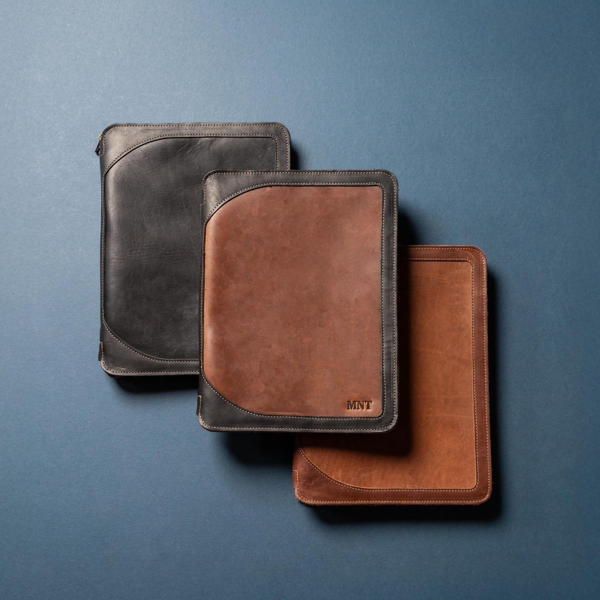 The Carnegie Fine Leather Zippered Portfolio Padfolio Laptop or iPad Case - with two Journals - Holtz Leather