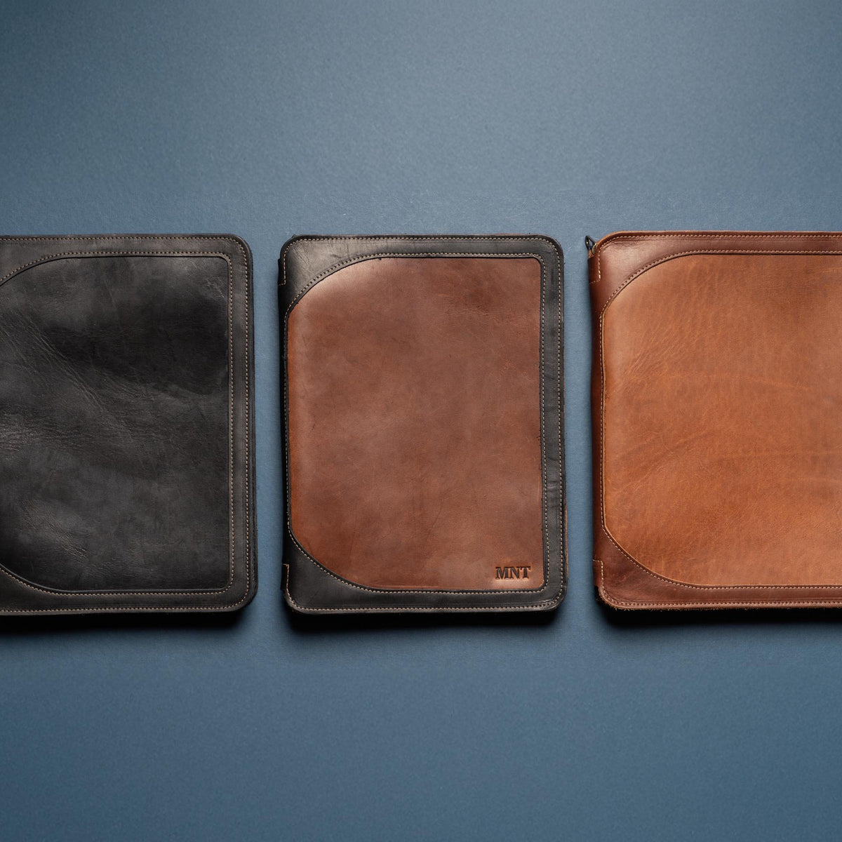 The Carnegie Fine Leather Zippered Portfolio Padfolio Laptop or iPad Case - with two Journals - Holtz Leather