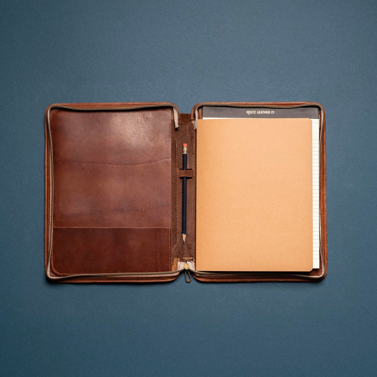 The Carnegie Fine Leather Zippered Portfolio Padfolio Laptop or iPad Case - with two Journals - Holtz Leather