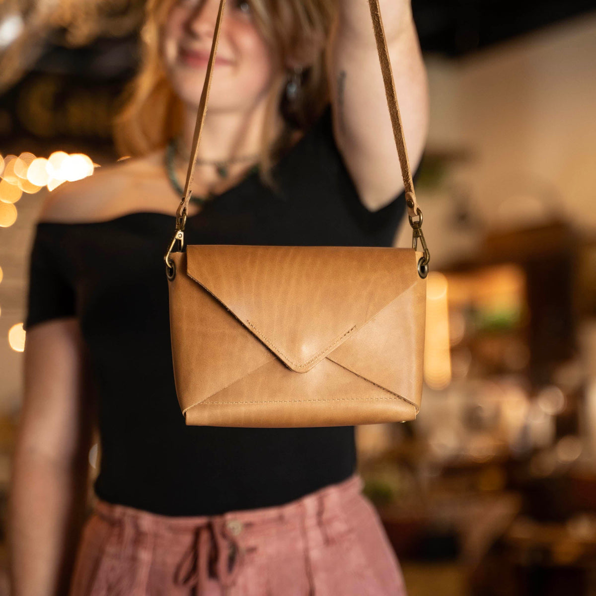 The Cecilia 2.0 - Fine Leather Envelope Purse with Adjustable 3 in 1 Strap - Holtz Leather