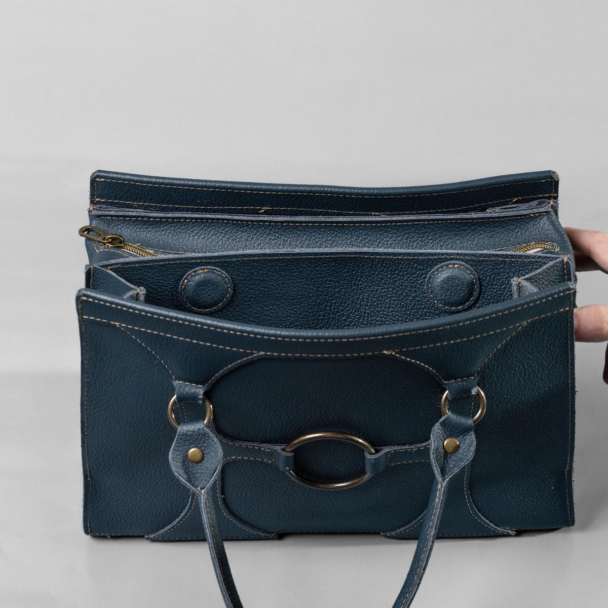 The Ellie Fine Leather Structured Women's Handbag and Crossbody Purse - Holtz Leather