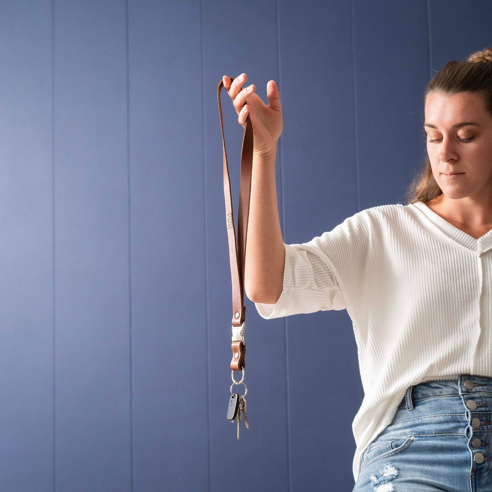 The Engineer – Personalized Fine Leather Lanyard – Badge Holder Keychain - Holtz Leather