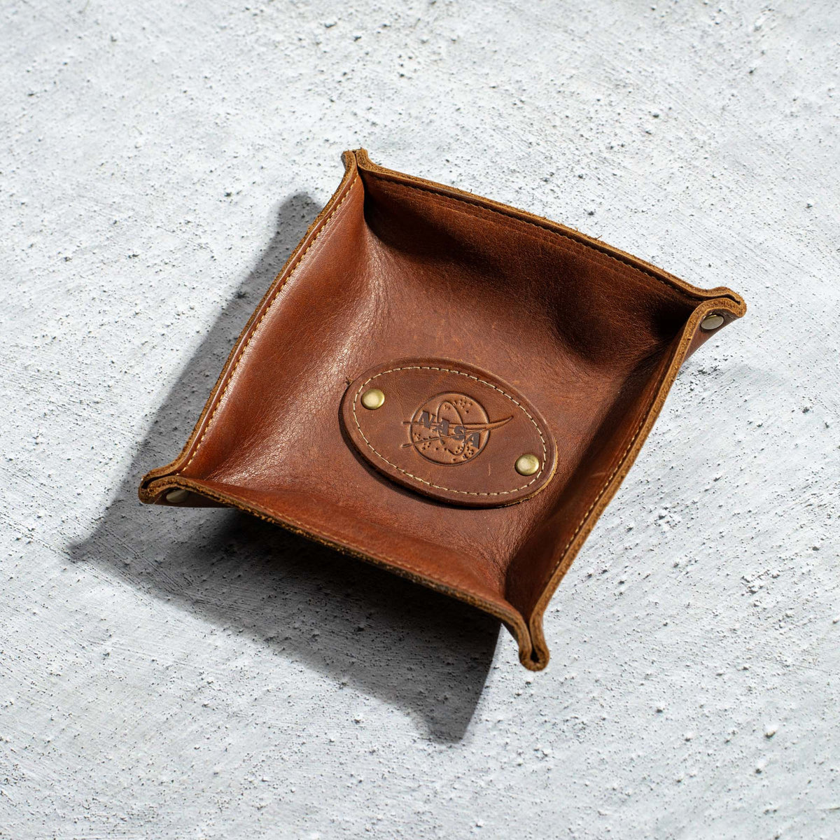 The Nasa Monticello Fine Leather Personalized Desk Valet Caddy Tray for Dresser or Office Gift - Holtz Leather