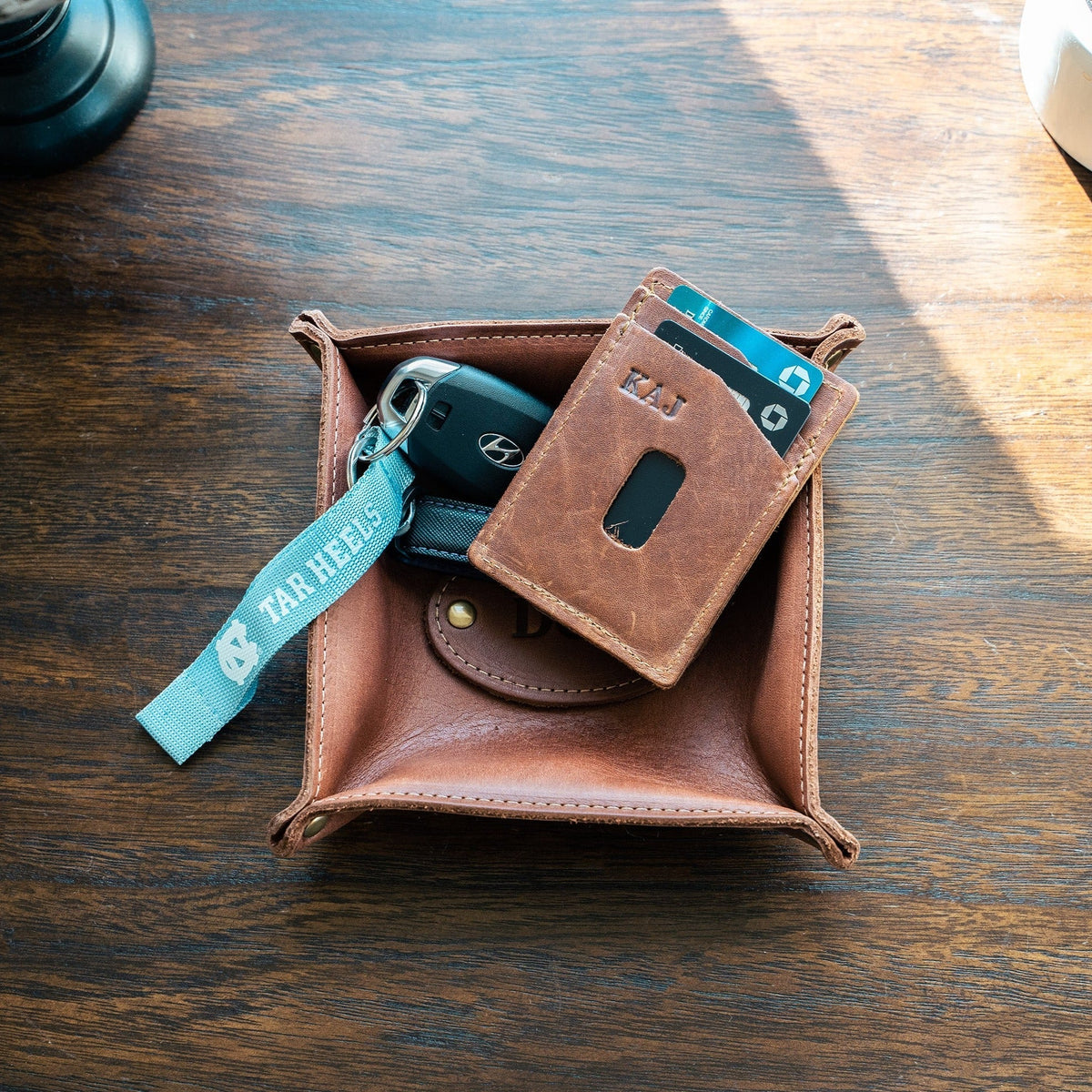 The Nasa Monticello Fine Leather Personalized Desk Valet Caddy Tray for Dresser or Office Gift - Holtz Leather