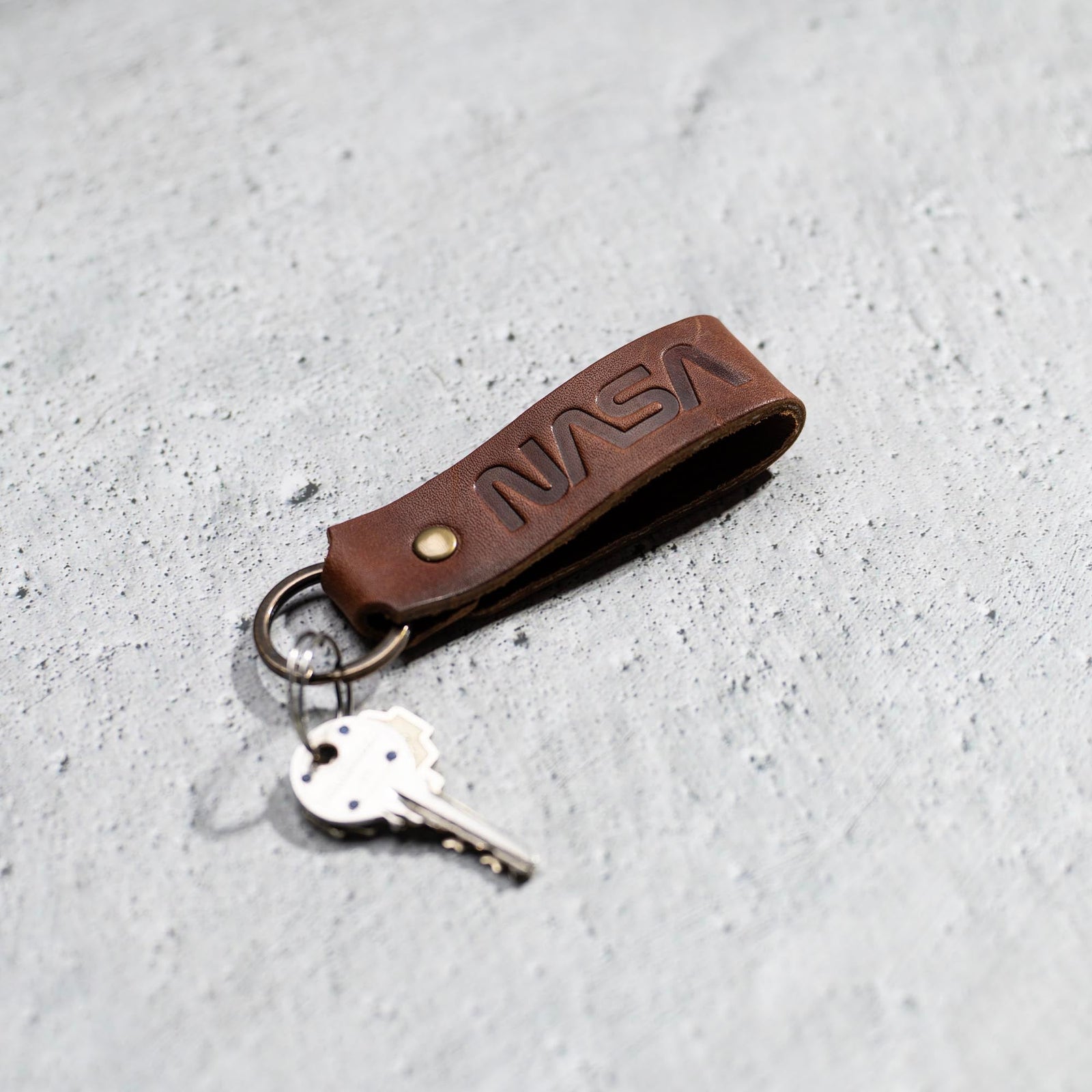 The Nasa Tucker Fine Leather Key Chain Key ring - Holtz Leather