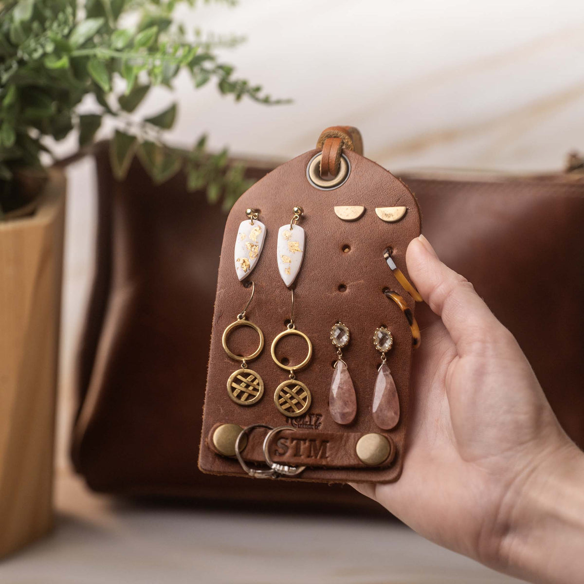 The Pearl Full Grain Leather Earring and Ring Holder - Holtz Leather