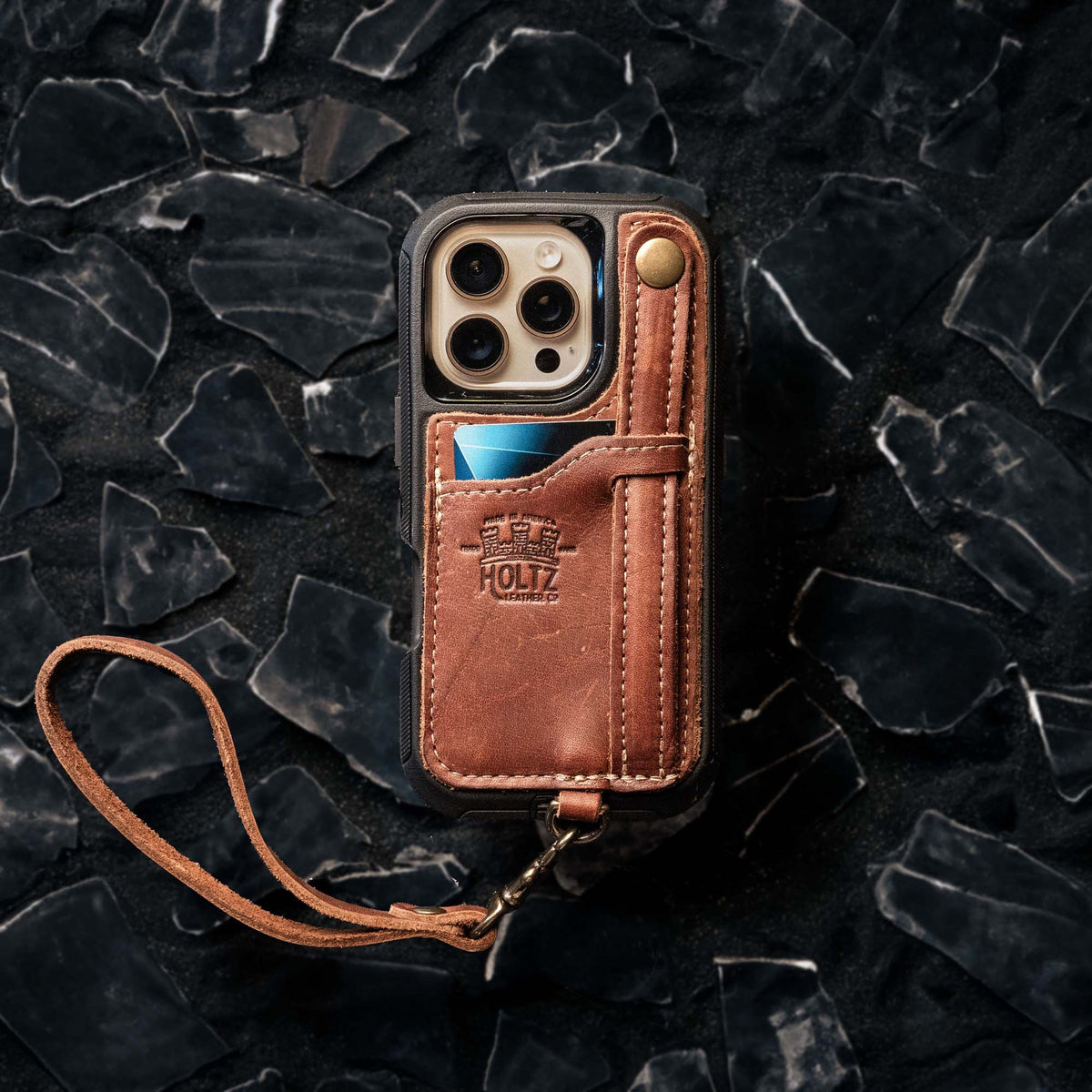 The SWITCH 4 - IN - 1 Leather Phone Case - WALLET, KICKSTAND & LOOP for iPhone® - Holtz Leather