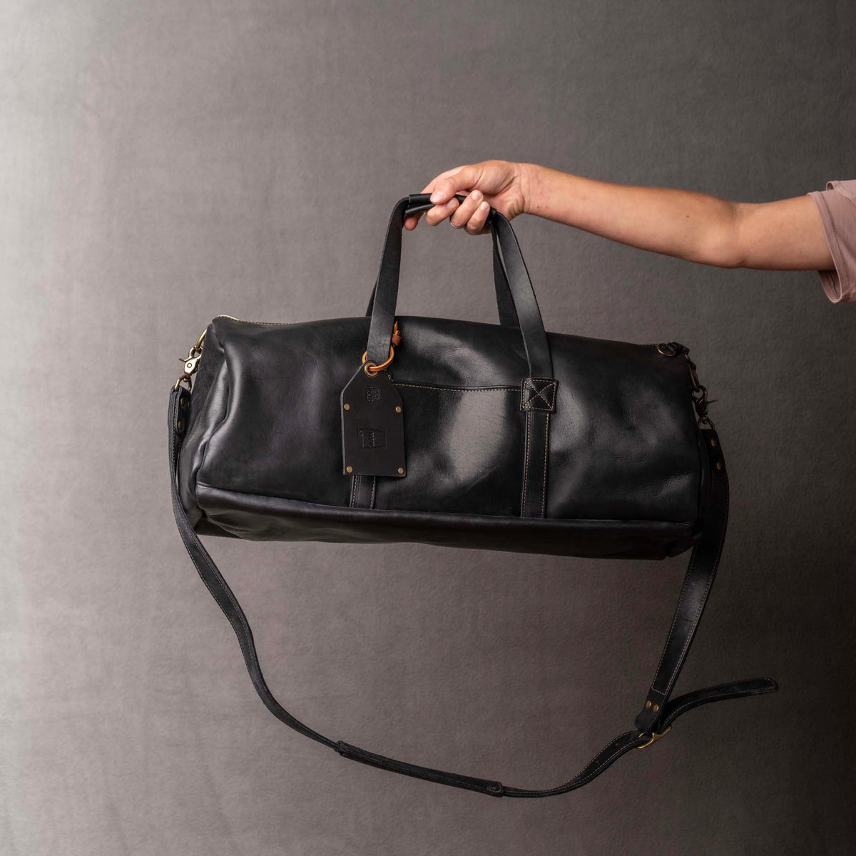 Your Logo + Our Leather - The Vintage Overnighter Bag Personalized Fine Leather Overnight Bag - Custom Logo and Corporate Gifting - Holtz Leather