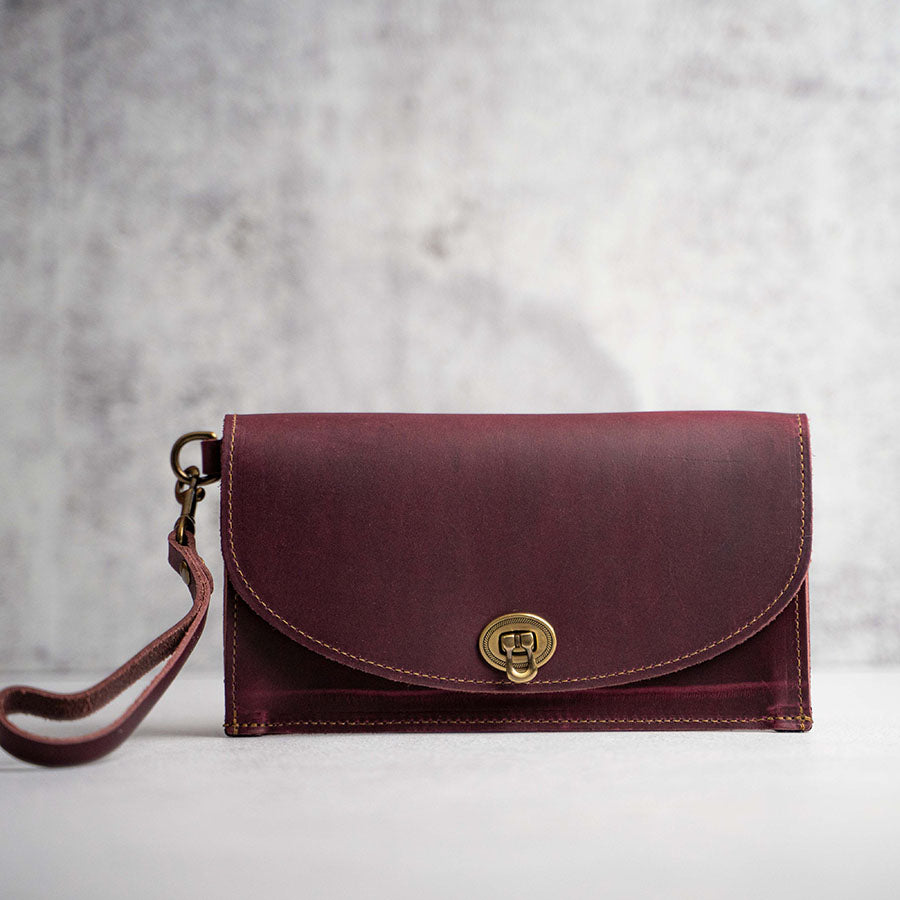 The Betty Jean Women’s Fine Leather Envelope Clutch Pocketbook Wallet With Optional Insert