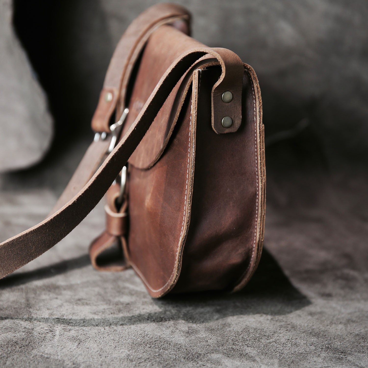 DERBY ORIGINALS Leather Vented Canvas Horse Feed Bag, White, Full -  Chewy.com